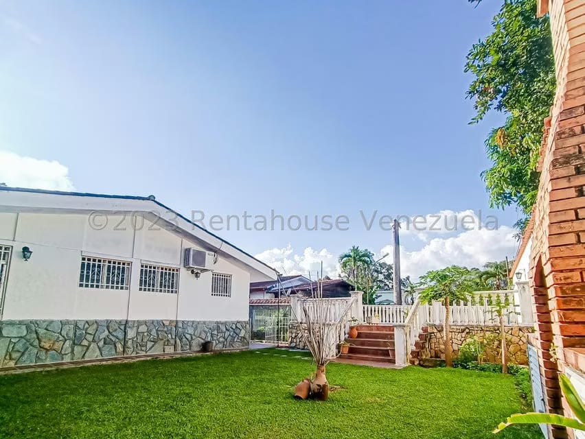 Casa (1 Nivel) en Venta en Pan de Azucar, Miranda - 41