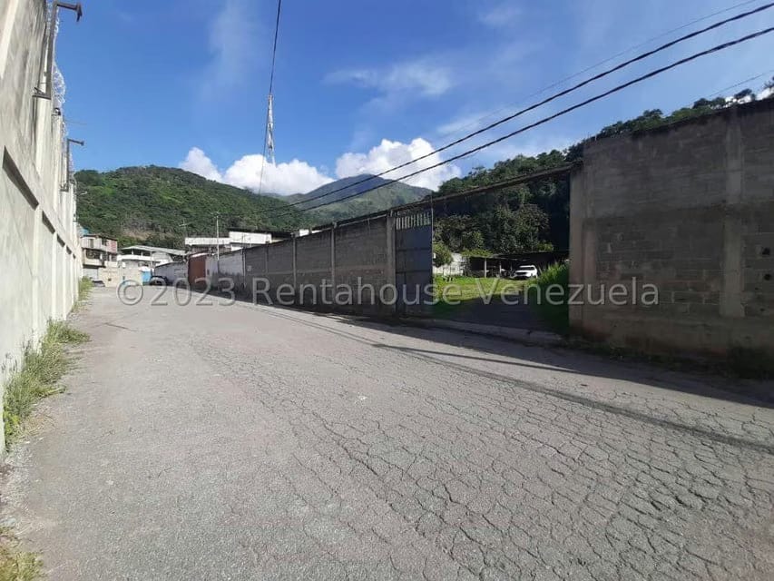 Terreno (Industrial) en Venta en Hacienda Caucaguita, Miranda - 5