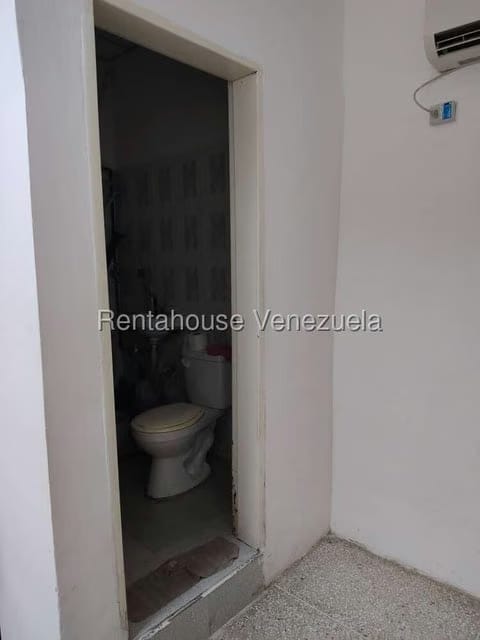 Comercial (Oficina) en Venta en Centro, Lara - 11