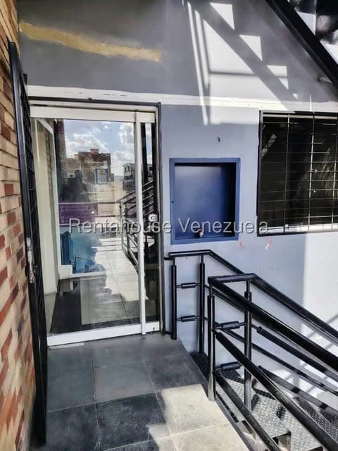 Comercial (Oficina) en Venta en Centro, Lara - 20