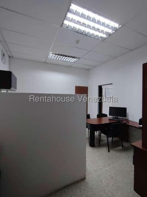 Comercial (Oficina) en Venta en Centro, Lara - 6