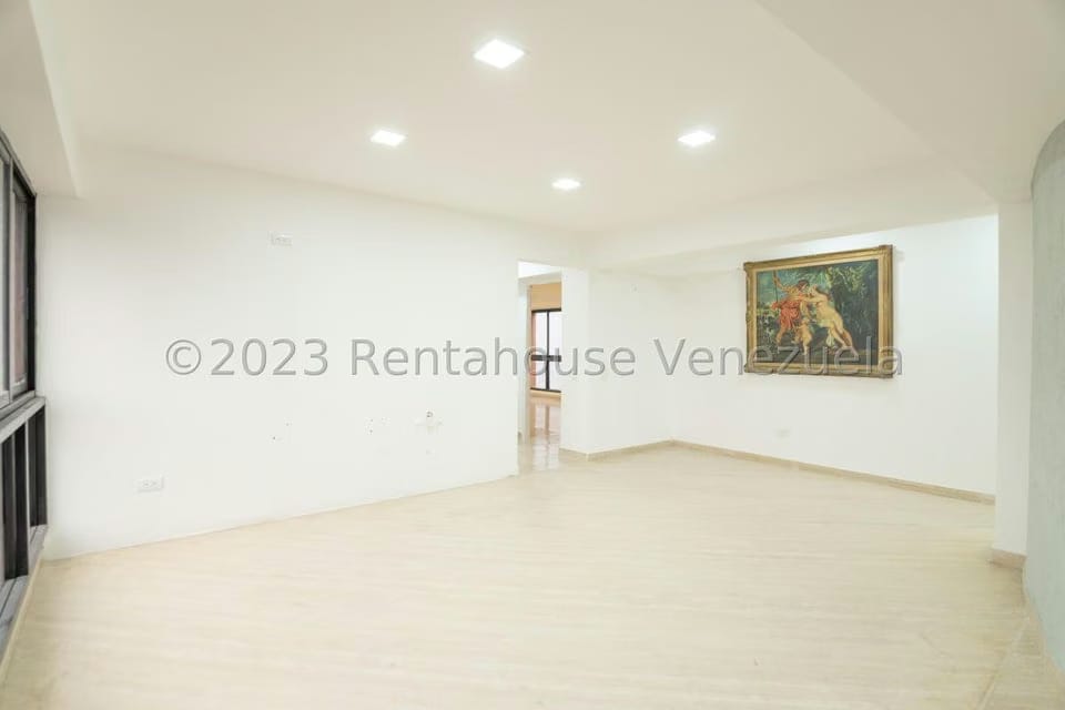 Apartamento (Penthouse) en Venta en Colinas de Valle Arriba, Distrito Metropolitano - 28