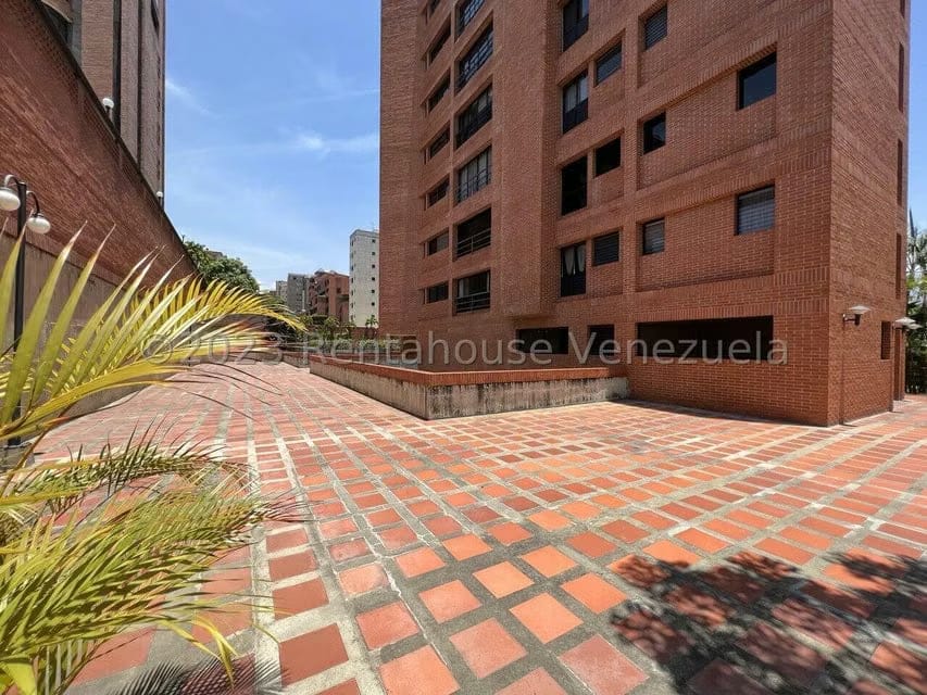 Apartamento (Penthouse) en Venta en Colinas de Valle Arriba, Distrito Metropolitano - 53