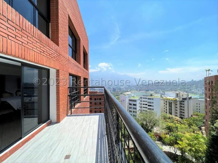 Apartamento (Penthouse) en Venta en Colinas de Valle Arriba, Distrito Metropolitano - 9