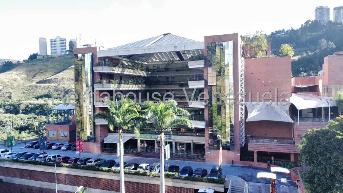 Comercial (Local Comercial) en Alquiler en Manzanares, Distrito Metropolitano - 3