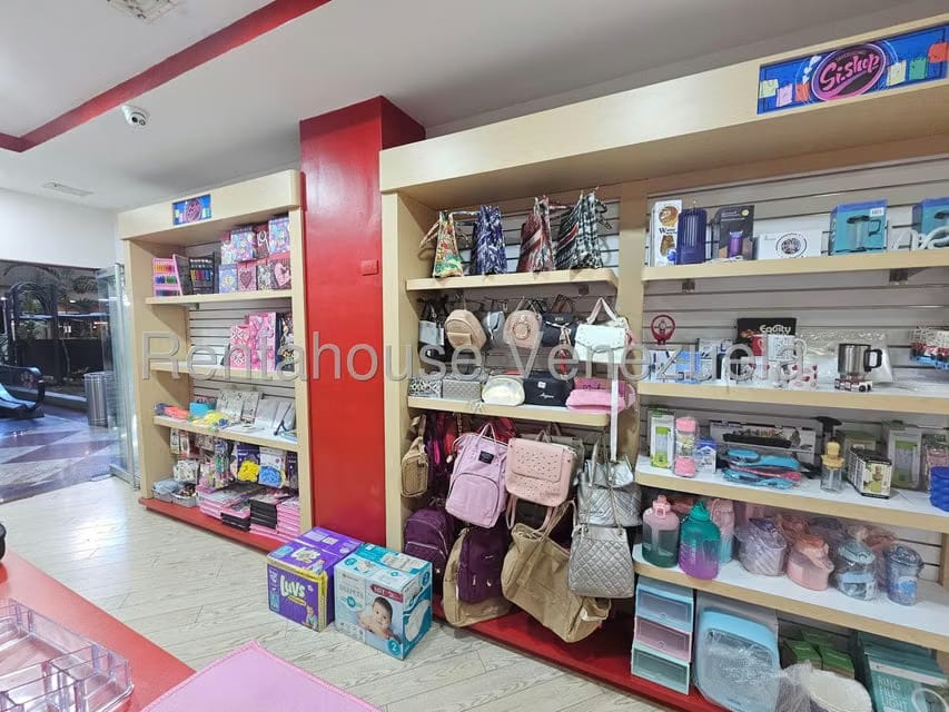 Comercial (Local Comercial) en Alquiler en Manzanares, Distrito Metropolitano - 29