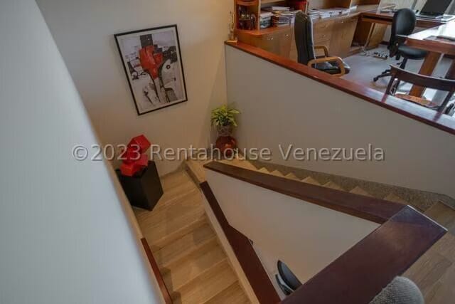Apartamento (Duplex) en Venta en Lomas de La Lagunita, Distrito Metropolitano - 42