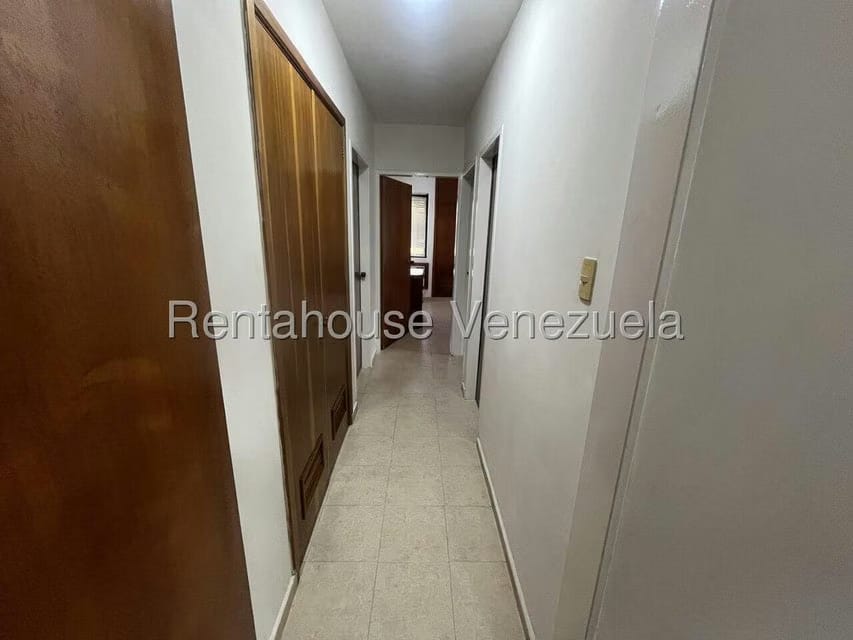 Apartamento (1 Nivel) en Alquiler en Las Chimeneas, Carabobo - 15