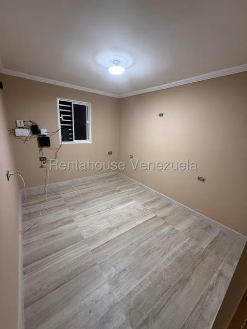 Casa (1 Nivel) en Venta en Los Laureles, Zulia - 11
