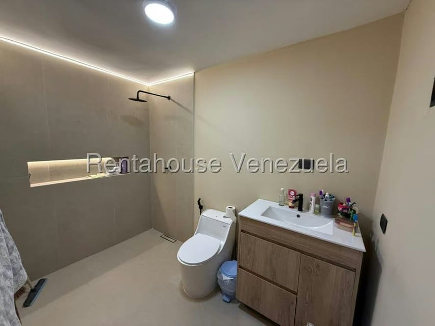 Casa (1 Nivel) en Venta en Los Laureles, Zulia - 13