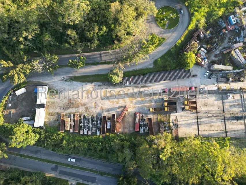 Terreno (Comercial) en Venta en La Rosaleda, Miranda - 14