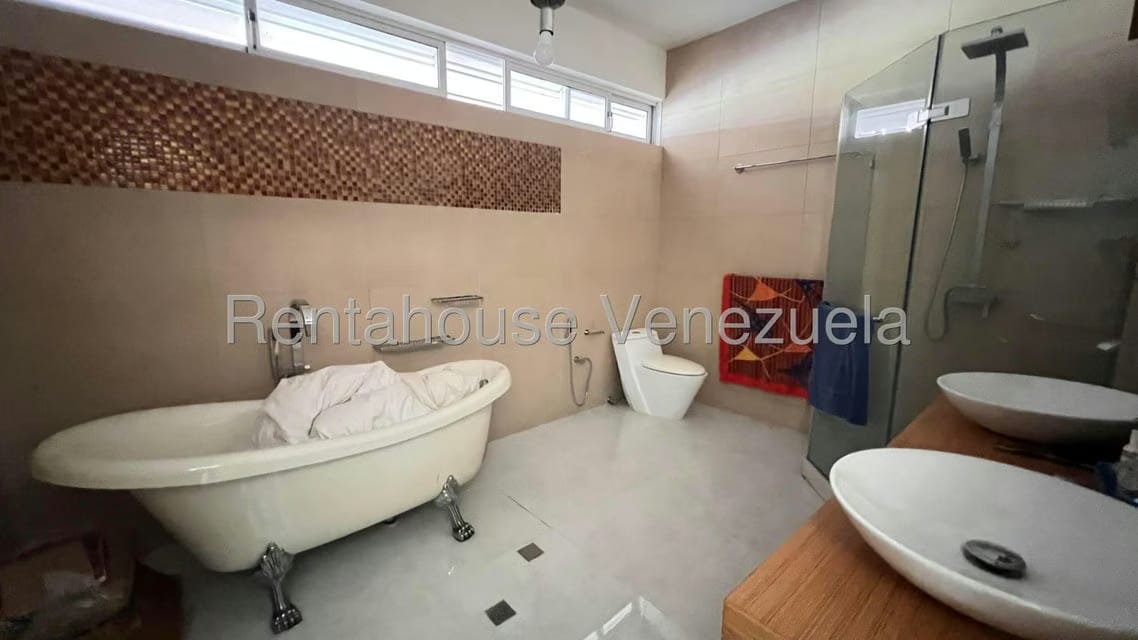 Apartamento (1 Nivel) en Venta en Alto Hatillo, Distrito Metropolitano - 35
