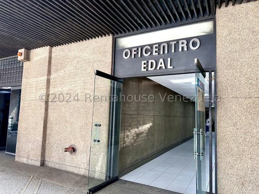 Comercial (Oficina) en Alquiler en Centro, Distrito Metropolitano