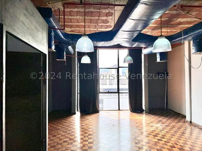 Comercial (Oficina) en Alquiler en Centro, Distrito Metropolitano - 5