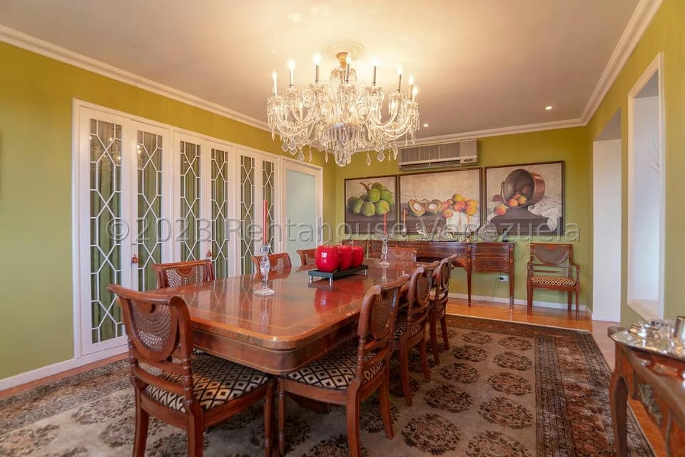 Apartamento (Duplex) en Alquiler en Los Palos Grandes, Distrito Metropolitano - 21