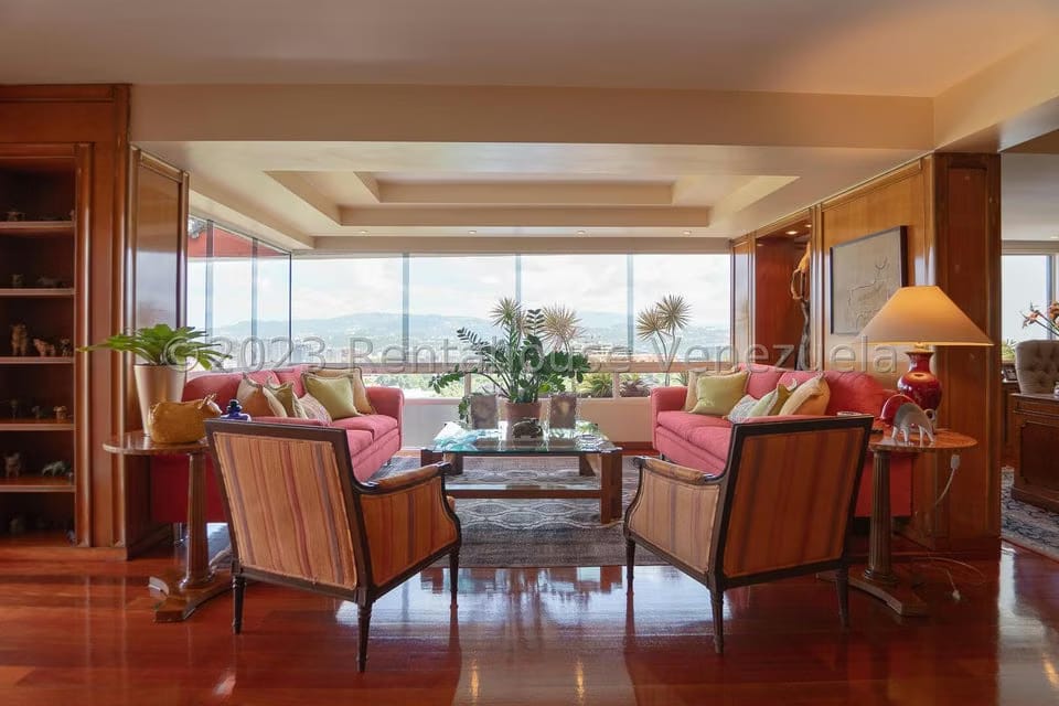 Apartamento (Duplex) en Alquiler en Los Palos Grandes, Distrito Metropolitano - 56
