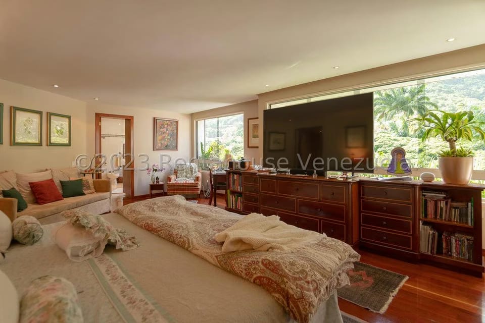 Apartamento (Duplex) en Alquiler en Los Palos Grandes, Distrito Metropolitano - 61