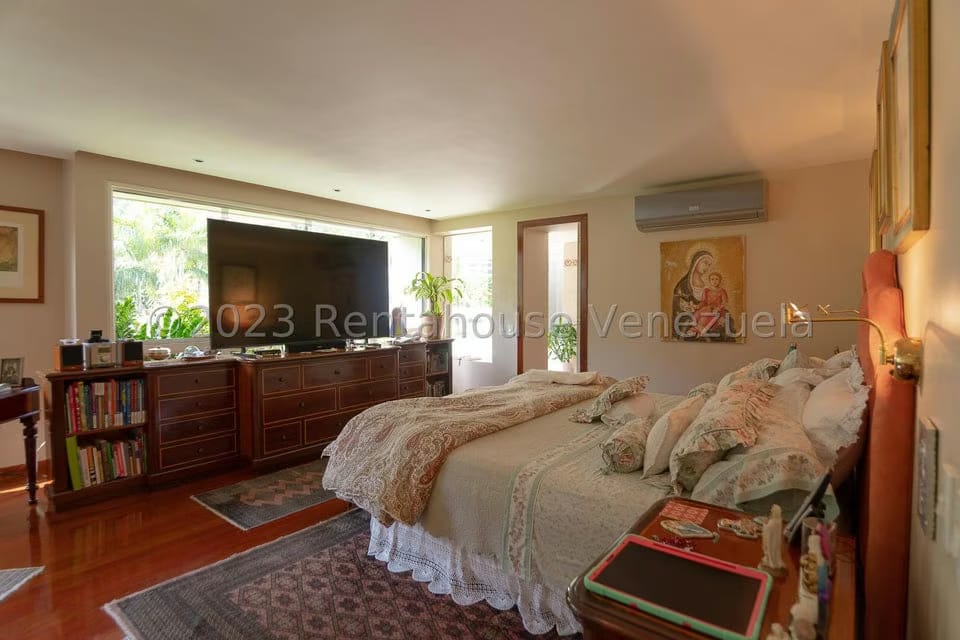Apartamento (Duplex) en Alquiler en Los Palos Grandes, Distrito Metropolitano - 63