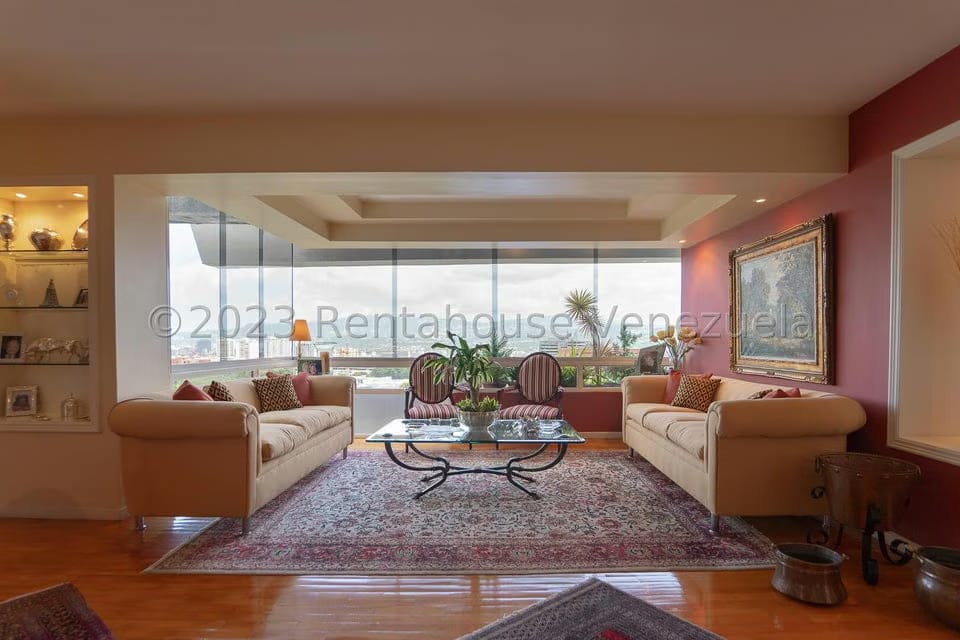 Apartamento (Duplex) en Alquiler en Los Palos Grandes, Distrito Metropolitano - 9