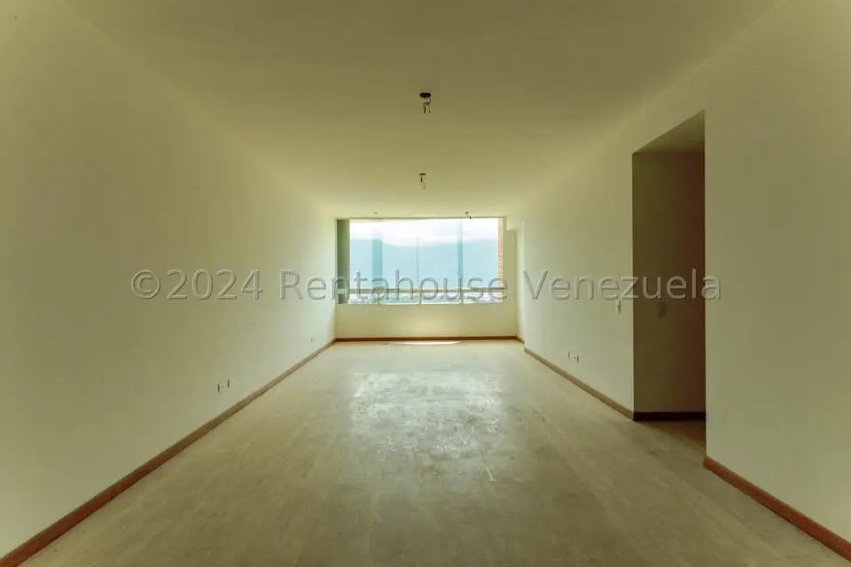 Apartamento (1 Nivel) en Venta en Lomas del Sol, Distrito Metropolitano - 3