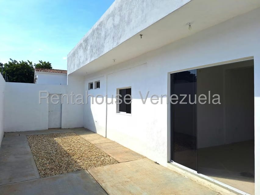 Casa (1 Nivel) en Venta en Trigal Norte, Carabobo - 3