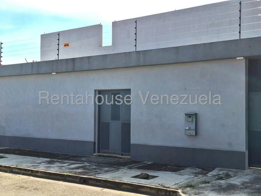 Casa (1 Nivel) en Venta en Trigal Norte, Carabobo - 29