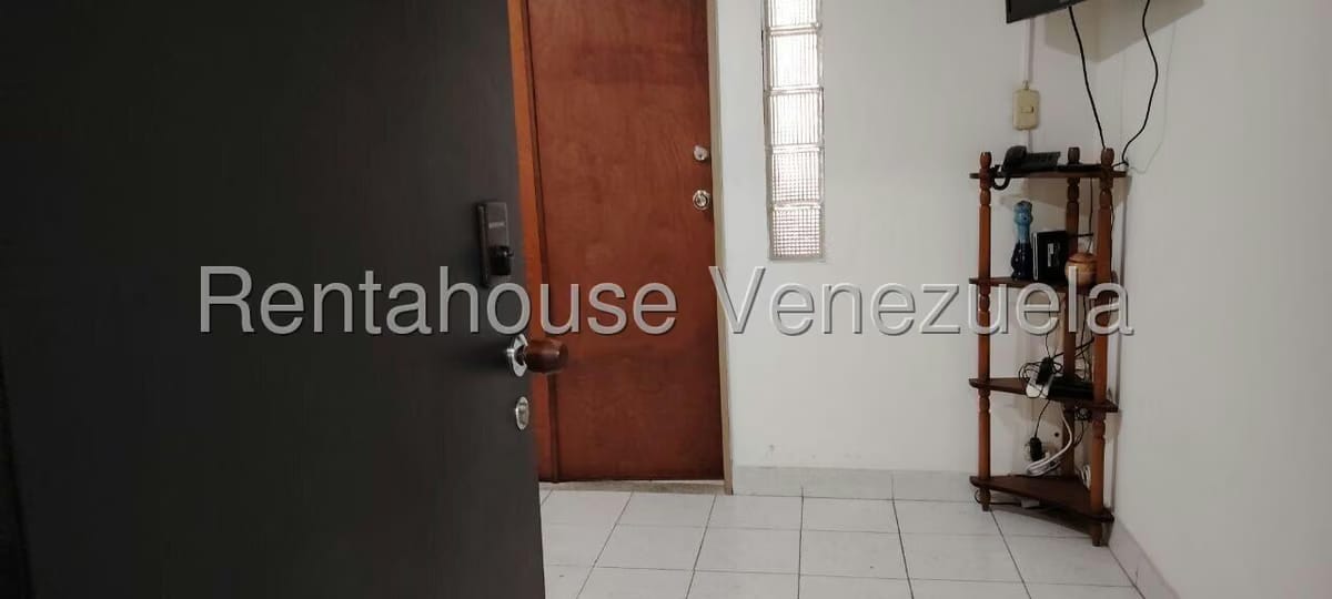 Comercial (Oficina) en Alquiler en Parroquia La Candelaria, Distrito Metropolitano - 6