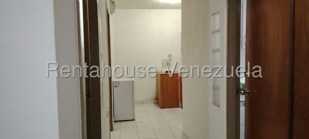 Comercial (Oficina) en Alquiler en Parroquia La Candelaria, Distrito Metropolitano - 8