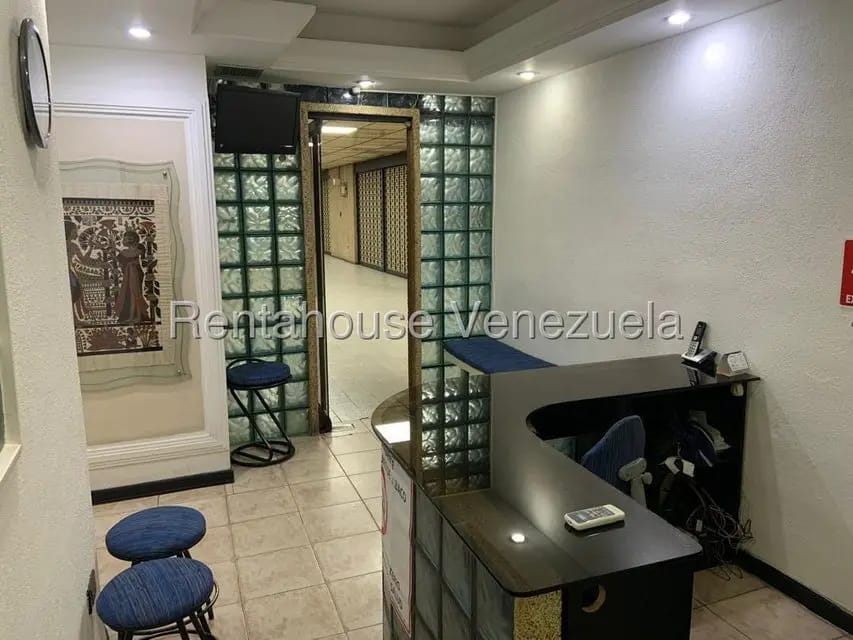 Comercial (Local Comercial) en Venta en Chacao, Distrito Metropolitano - 2