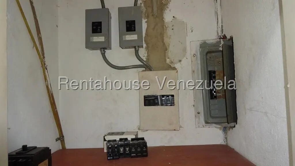 Comercial (Local Comercial) en Venta en Chacao, Distrito Metropolitano - 12