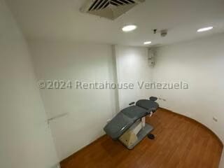 Comercial (Local Comercial) en Alquiler en Terrazas del Club Hipico, Distrito Metropolitano - 11