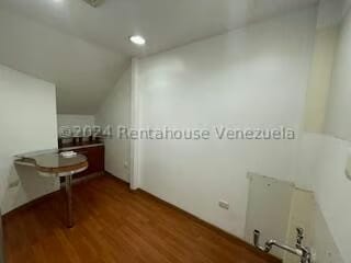 Comercial (Local Comercial) en Alquiler en Terrazas del Club Hipico, Distrito Metropolitano - 13