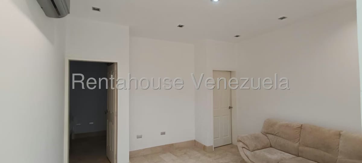 Casa (Multipes Niveles) en Alquiler en San Miguel, Monagas - 21
