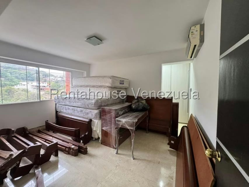 Apartamento (1 Nivel) en Venta en Colinas de Los Chaguaramos, Distrito Metropolitano - 19