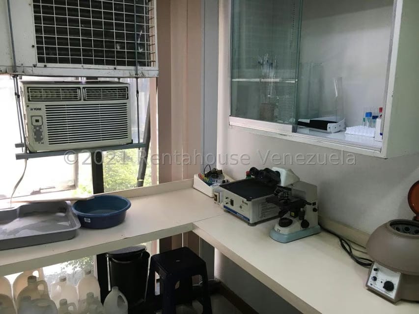 Comercial (Consultorio Medico) en Alquiler en Los Ruices, Distrito Metropolitano - 14
