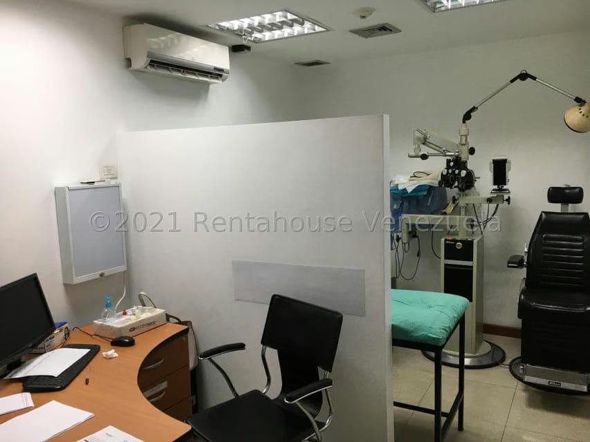 Comercial (Consultorio Medico) en Alquiler en Los Ruices, Distrito Metropolitano - 25