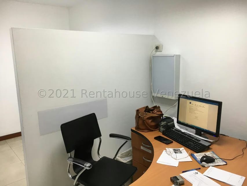Comercial (Consultorio Medico) en Alquiler en Los Ruices, Distrito Metropolitano - 27
