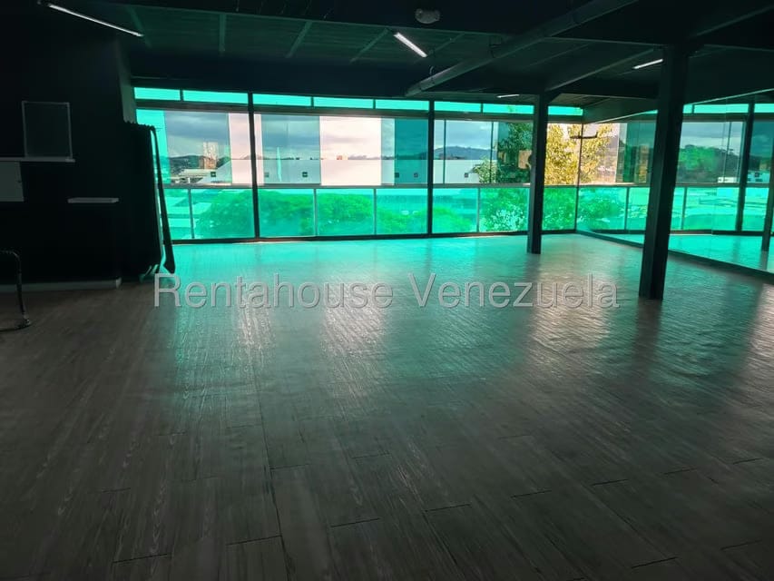 Comercial (Local Comercial) en Venta en Petare, Distrito Metropolitano - 25