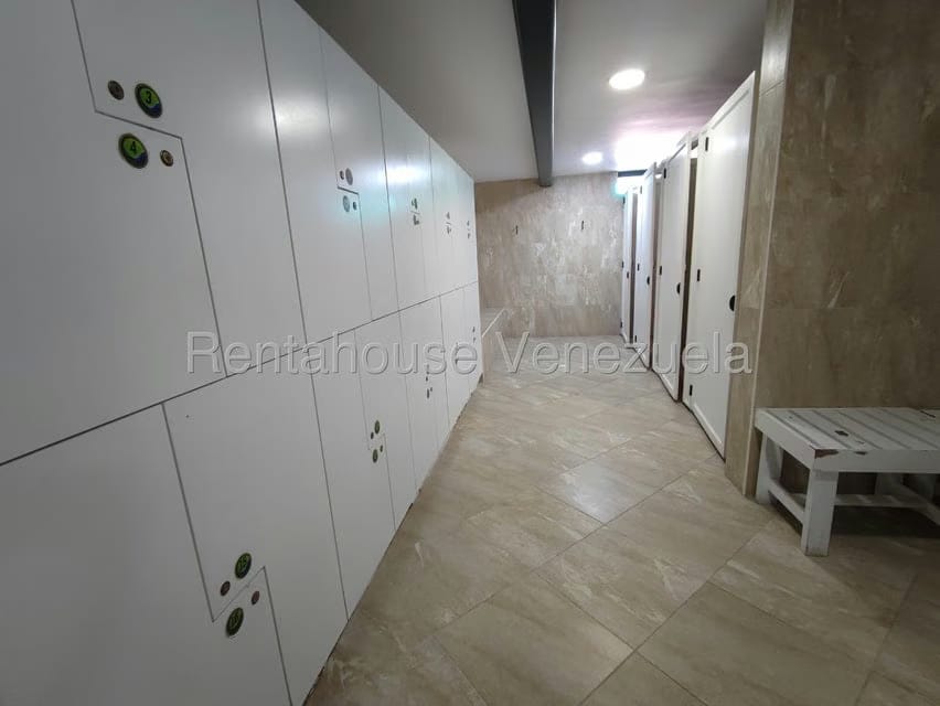 Comercial (Local Comercial) en Venta en Petare, Distrito Metropolitano - 33