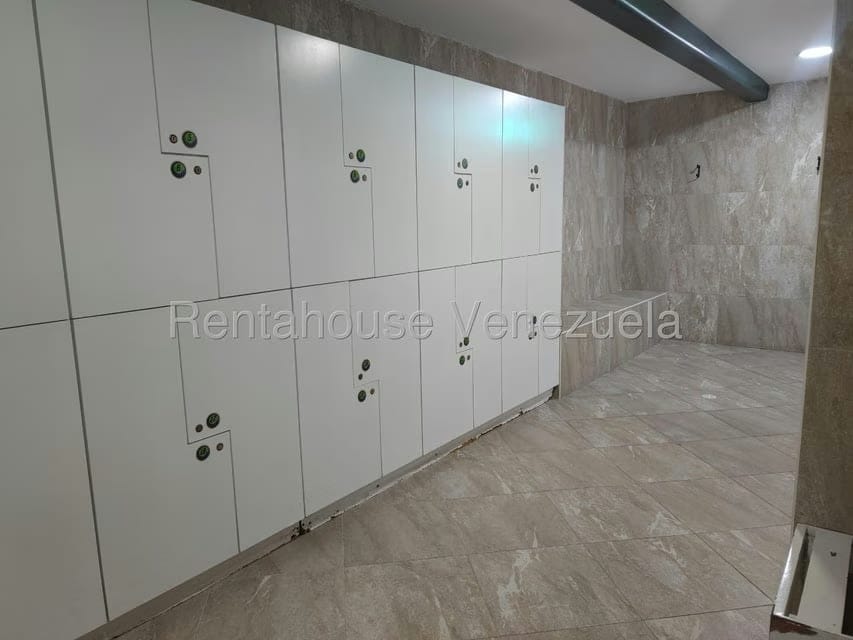 Comercial (Local Comercial) en Venta en Petare, Distrito Metropolitano - 34