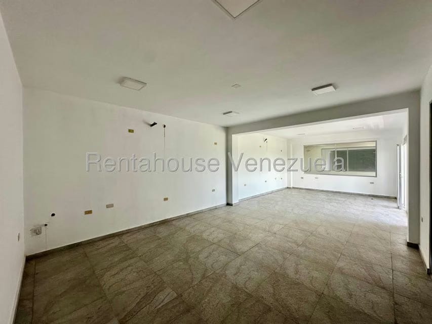 Comercial (Local Comercial) en Alquiler en La 'L', Zulia - 9