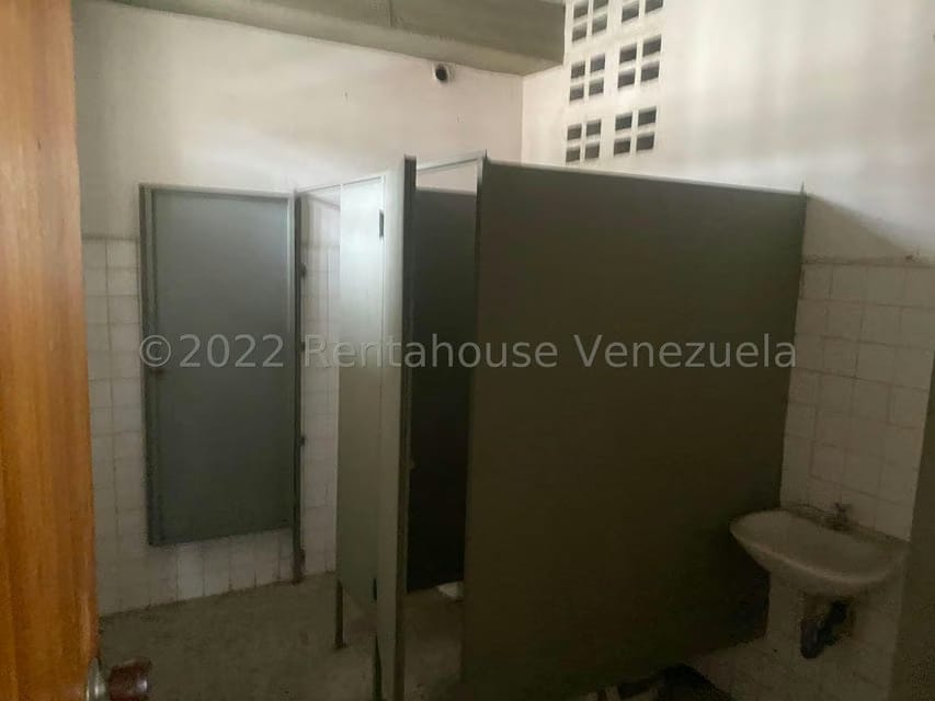 Comercial (Local Comercial) en Alquiler en Catia, Distrito Metropolitano - 6
