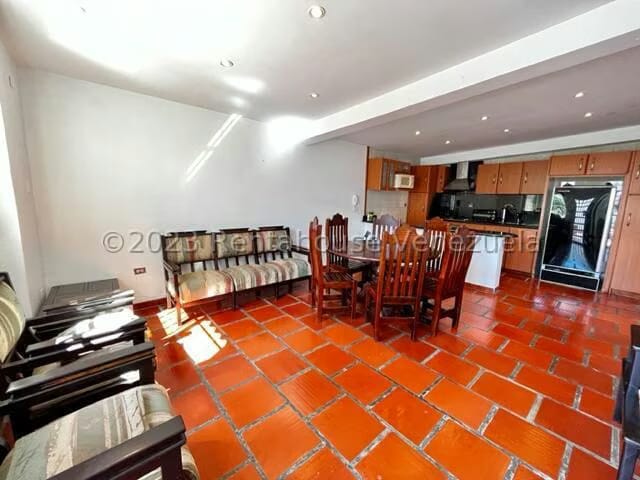 Casa (1 Nivel) en Venta en Los Samanes, Distrito Metropolitano - 28