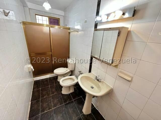 Casa (1 Nivel) en Venta en Los Samanes, Distrito Metropolitano - 34