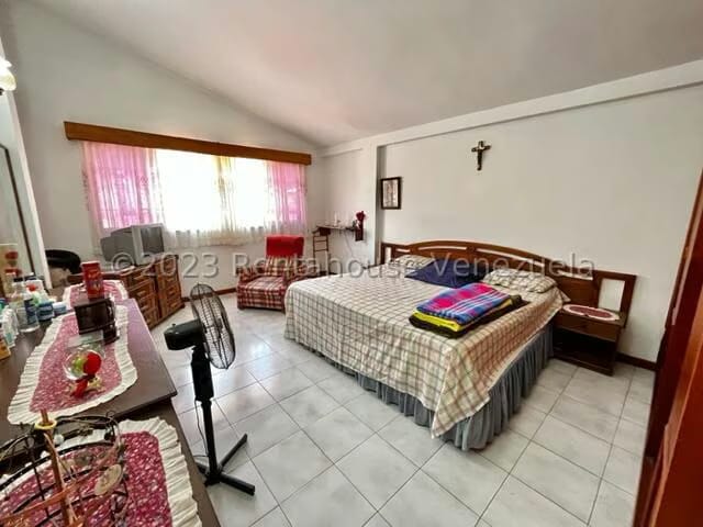 Casa (1 Nivel) en Venta en Los Samanes, Distrito Metropolitano - 45