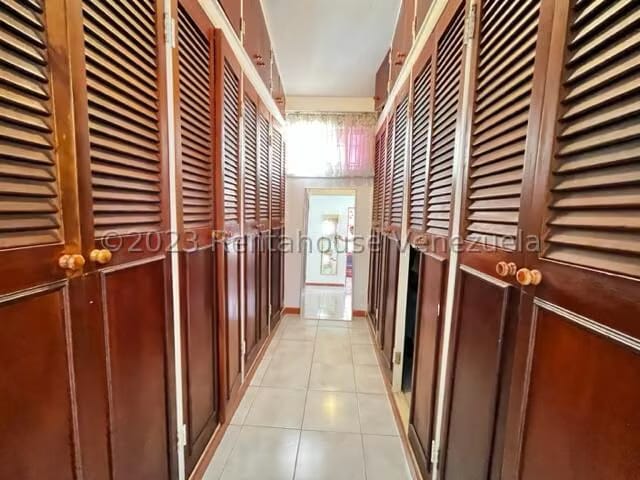 Casa (1 Nivel) en Venta en Los Samanes, Distrito Metropolitano - 49