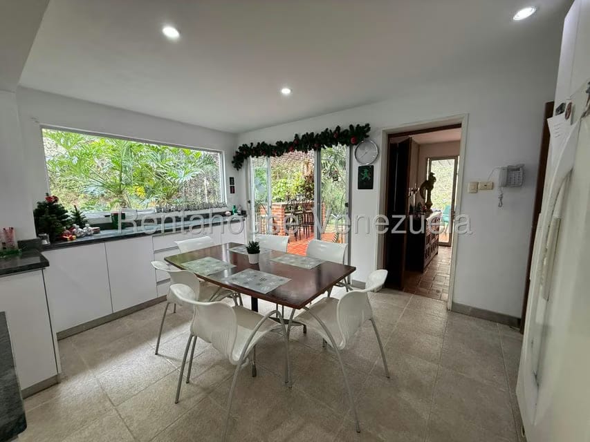 Casa (Duplex) en Venta en Colinas del Tamanaco, Distrito Metropolitano - 12