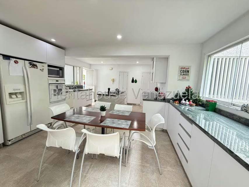 Casa (Duplex) en Venta en Colinas del Tamanaco, Distrito Metropolitano - 14