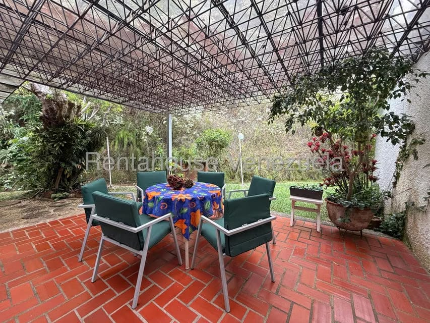 Casa (Duplex) en Venta en Colinas del Tamanaco, Distrito Metropolitano - 22