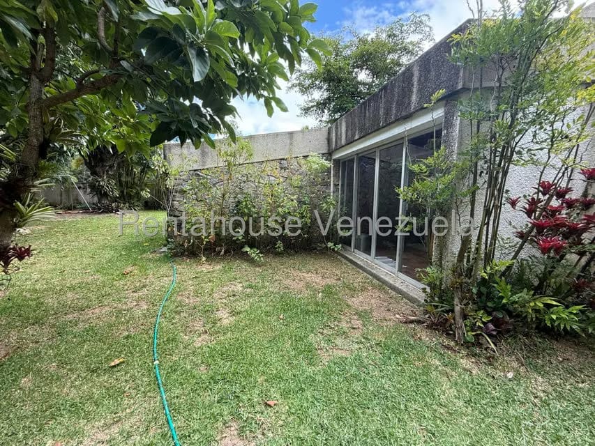 Casa (Duplex) en Venta en Colinas del Tamanaco, Distrito Metropolitano - 26